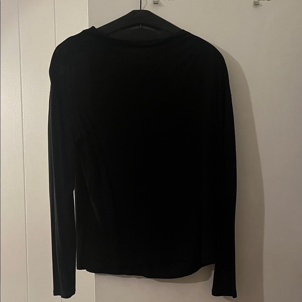 Vince Black boatneck Sleeve Top
